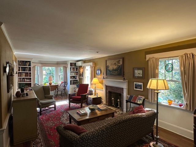 268 Court, Plymouth, MA 02360