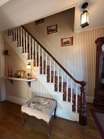 268 Court, Plymouth, MA 02360