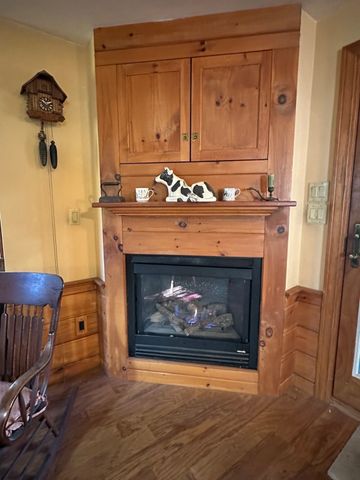 268 Court, Plymouth, MA 02360