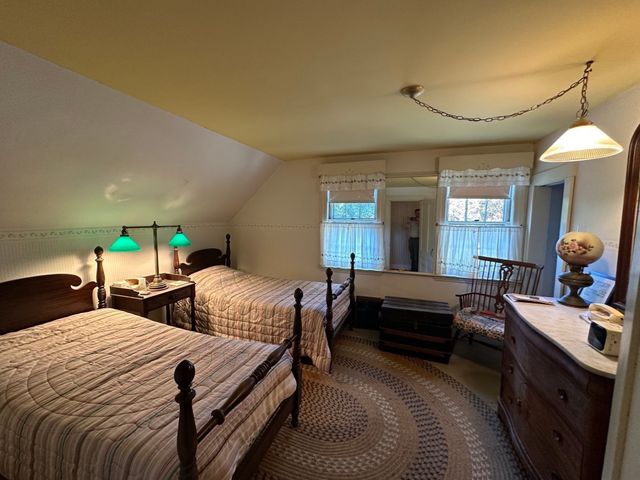 268 Court, Plymouth, MA 02360