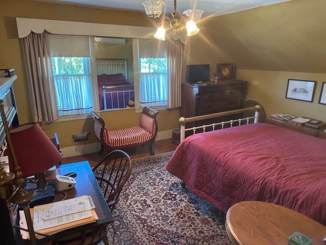 268 Court, Plymouth, MA 02360
