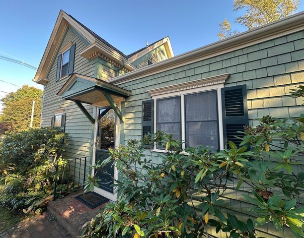 268 Court, Plymouth, MA 02360