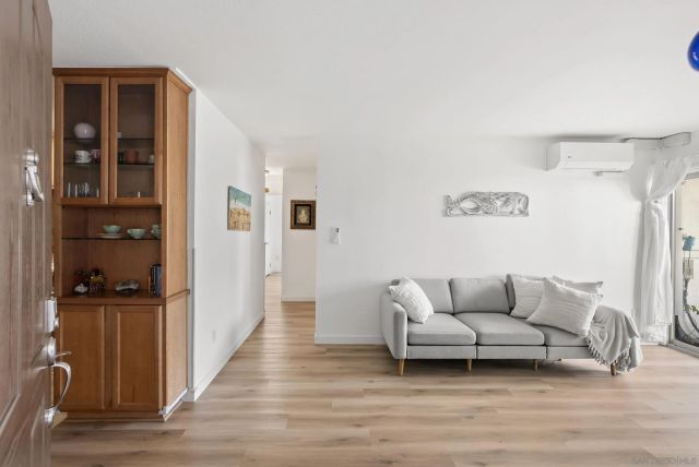 1780 S El Camino Real 104, Encinitas, CA 92024