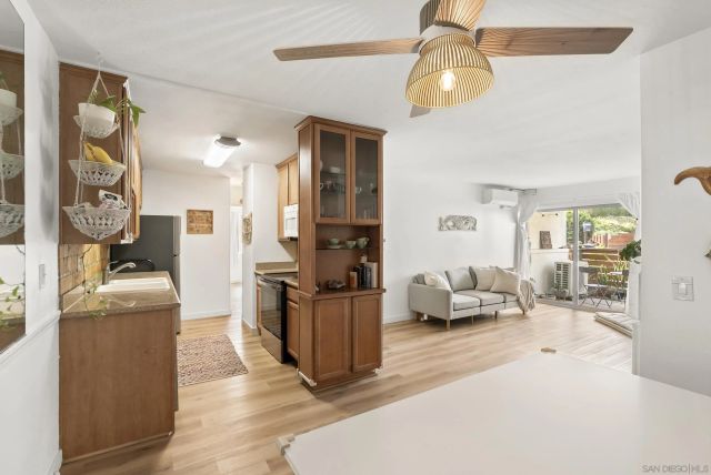 1780 S El Camino Real 104, Encinitas, CA 92024