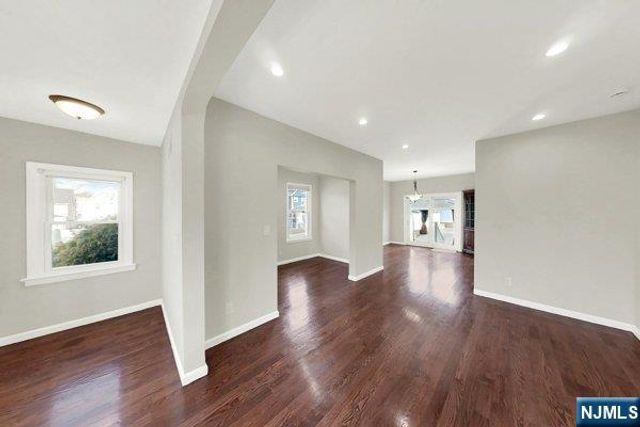 1 Pine Street, Kearny, NJ 07032