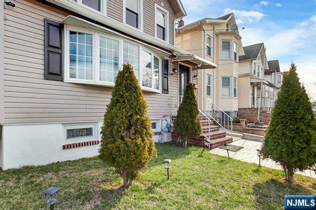 1 Pine Street, Kearny, NJ 07032