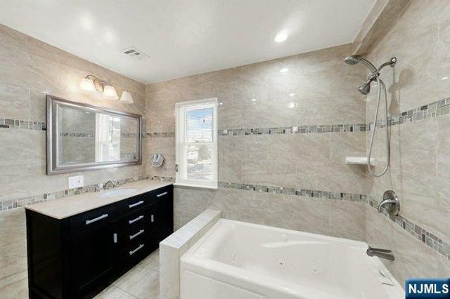 1 Pine Street, Kearny, NJ 07032