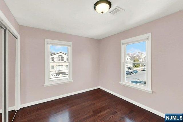 1 Pine Street, Kearny, NJ 07032