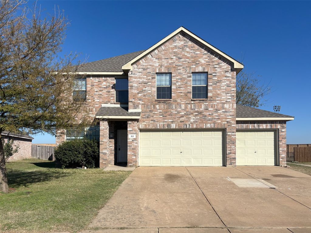62 N Highland Drive, Sanger, TX 76266