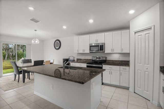 1856 RED LOOP, Lakeland, FL 33801