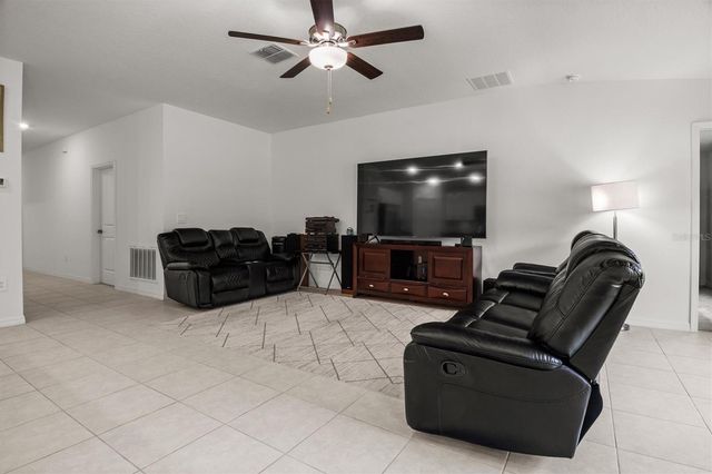 1856 RED LOOP, Lakeland, FL 33801
