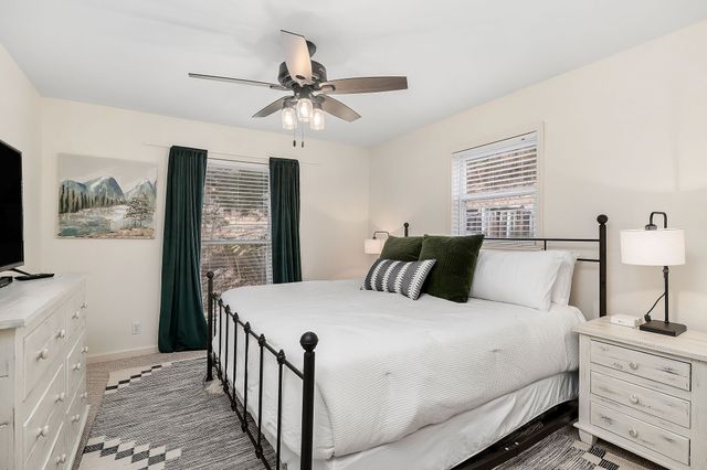 1337 Lakeside Dr, Smithville, TN 37166