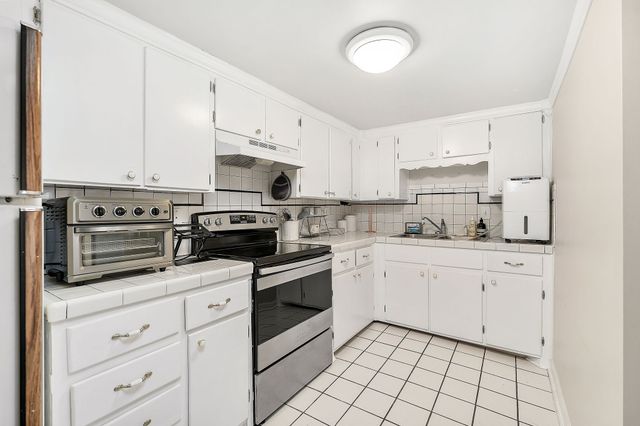 1337 Lakeside Dr, Smithville, TN 37166