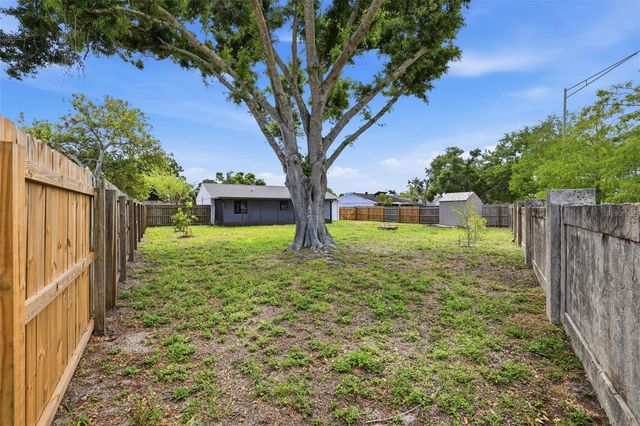 2959 N LOCKWOOD MEADOWS BOULEVARD, Sarasota, FL 34234