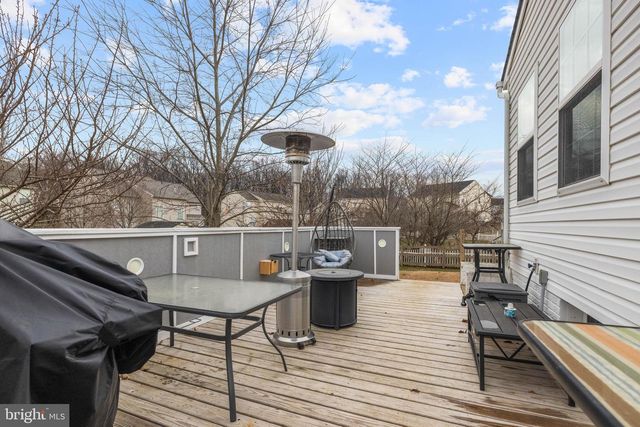 121 CHAGALL LN, Martinsburg, WV 25403