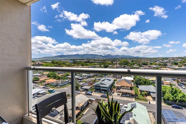 94-979 Kauolu Place 1110, Waipahu, HI 96797
