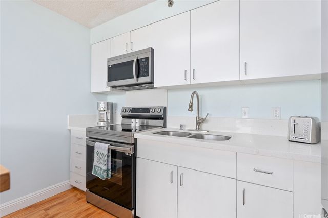 94-979 Kauolu Place 1110, Waipahu, HI 96797