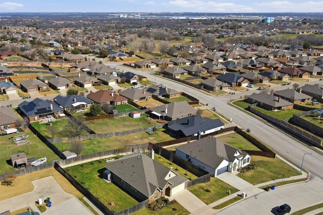 9302 Diane Court, White Settlement, TX 76108