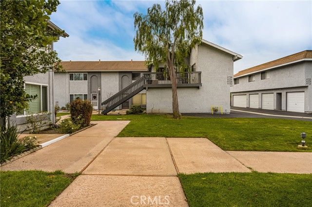 9732 Pettswood Drive Drive 12, Huntington Beach, CA 92646