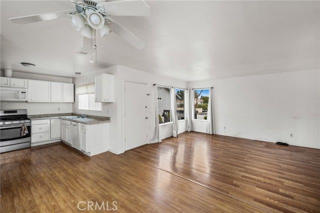 9732 Pettswood Drive Drive 12, Huntington Beach, CA 92646