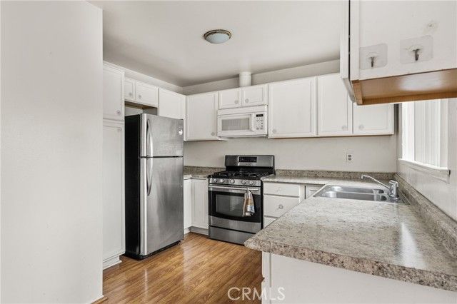 9732 Pettswood Drive Drive 12, Huntington Beach, CA 92646