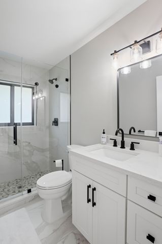 2447 SE 10th Street, Pompano Beach, FL 33062