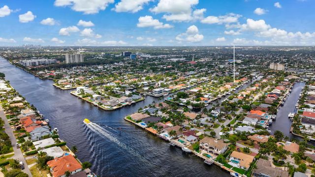 2447 SE 10th Street, Pompano Beach, FL 33062