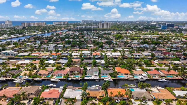 2447 SE 10th Street, Pompano Beach, FL 33062