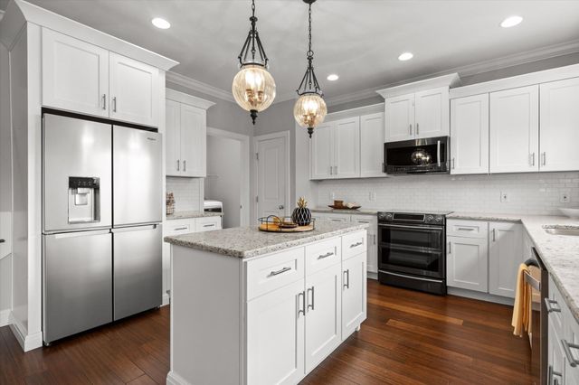 6211 Stoney River Drive, Harrison, TN 37341