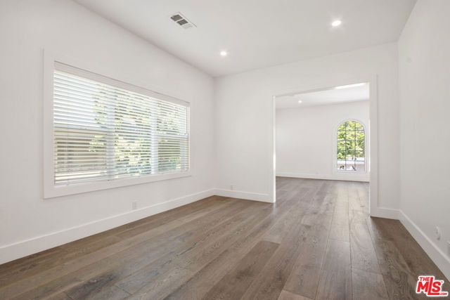 807 N Croft Avenue, Los Angeles, CA 90069