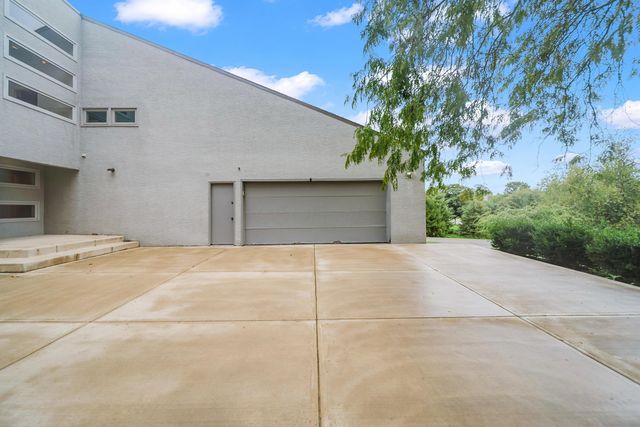 8575 Torwoodlee Court, Dublin, OH 43017