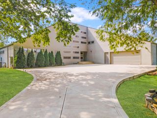 8575 Torwoodlee Court, Dublin, OH 43017