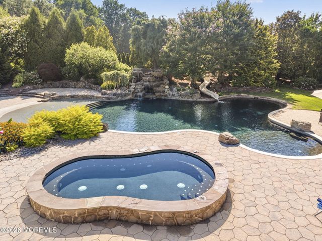 7 Ephraim Road, Millstone, NJ 08510