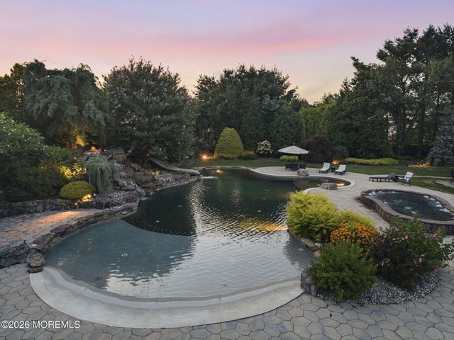 7 Ephraim Road, Millstone, NJ 08510