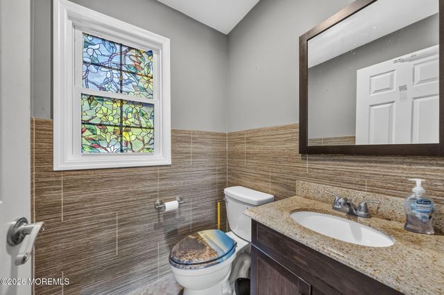 7 Ephraim Road, Millstone, NJ 08510