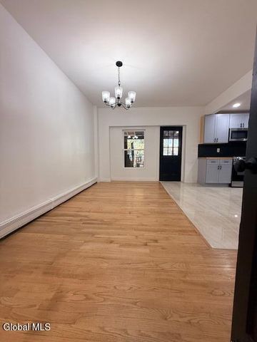 1009 5th Avenue, Troy, NY 12180