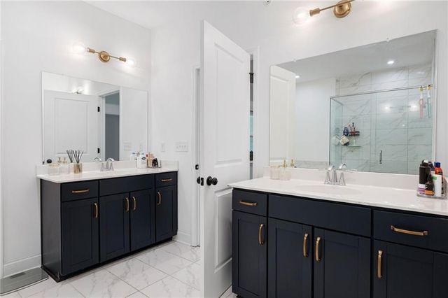 203 Holden Way, Woodstock, GA 30189