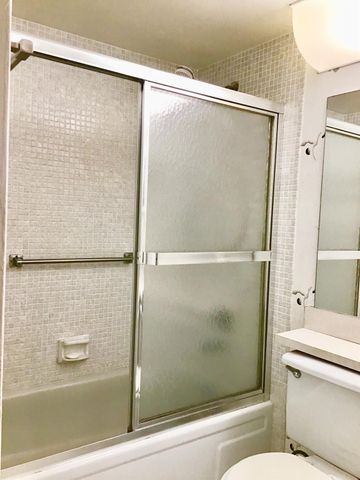 204 Preston E 204, Boca Raton, FL 33434