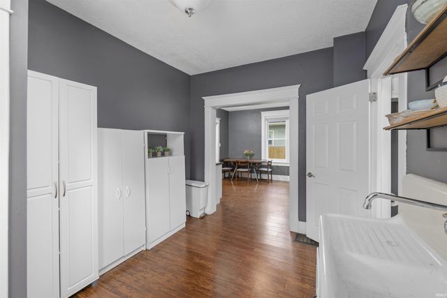 1631 Columbia Avenue, Fort Wayne, IN 46805
