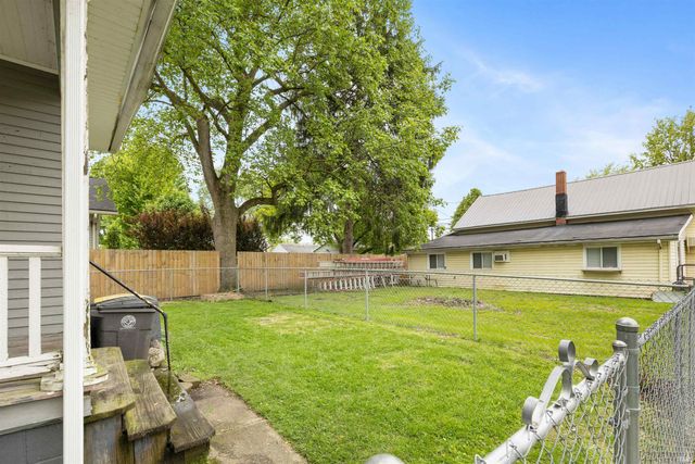 1631 Columbia Avenue, Fort Wayne, IN 46805