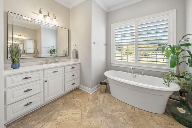 336 Watson Bayou Circle, Panama City, FL 32401