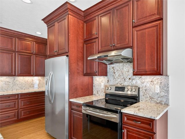 3 Longtrail Lane, Henrietta, NY 14467