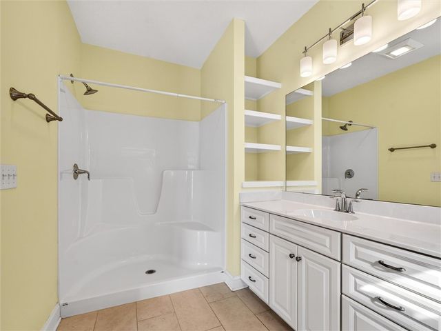 3 Longtrail Lane, Henrietta, NY 14467