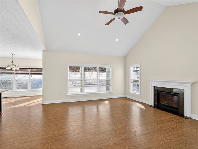 3 Longtrail Lane, Henrietta, NY 14467