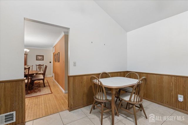 107 Bowne Court, Old Bridge, NJ 07747