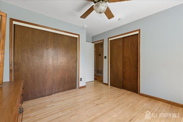 107 Bowne Court, Old Bridge, NJ 07747