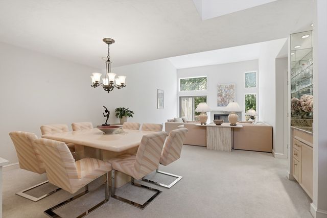 7 Wainwright Road 47, Winchester, MA 01890