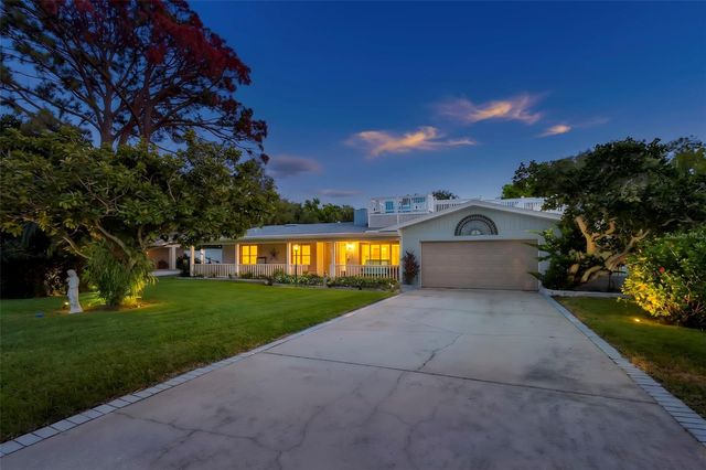 121 CARLYLE DRIVE, Palm Harbor, FL 34683