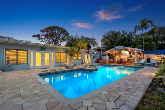 121 CARLYLE DRIVE, Palm Harbor, FL 34683