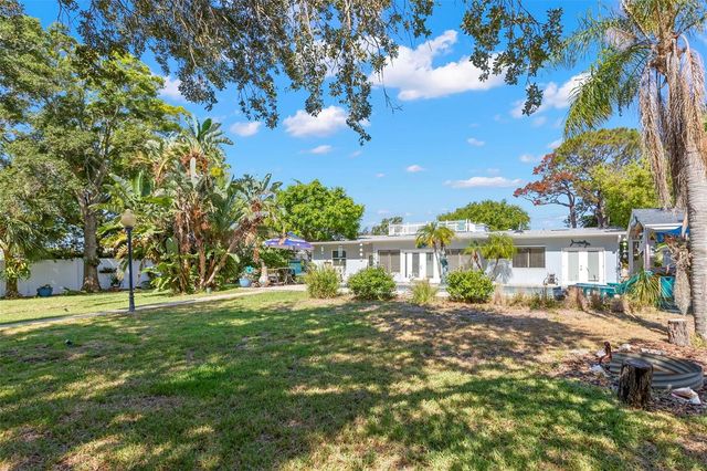 121 CARLYLE DRIVE, Palm Harbor, FL 34683